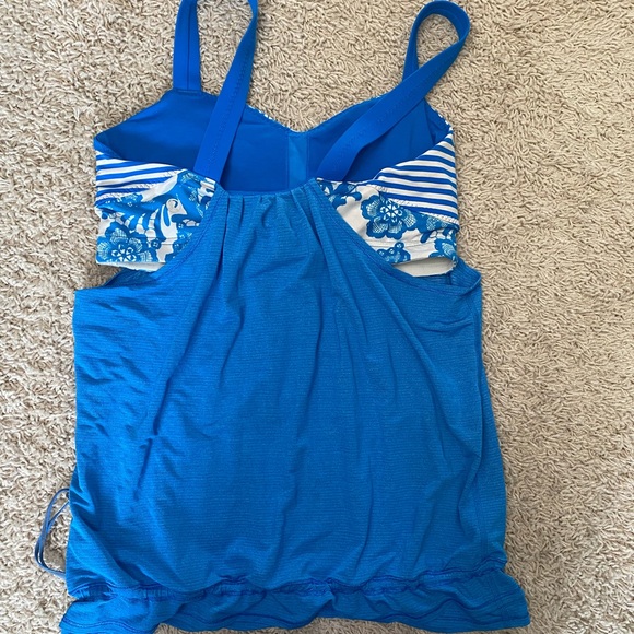 Blue and Ivory Lululemon Tank - Picture 2 of 4